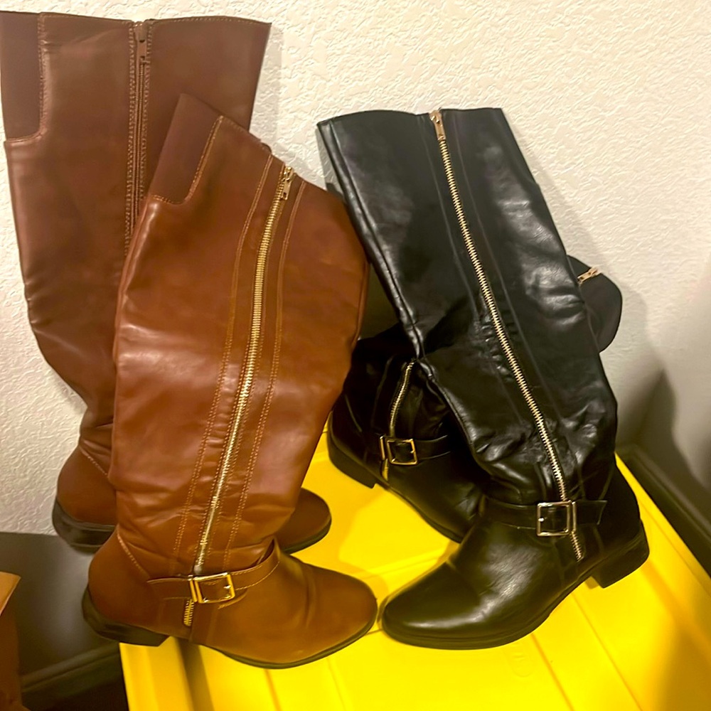 Tall zipper fall boots.